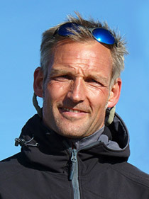 "Jörn Kassner, Gymnasiallehrer"